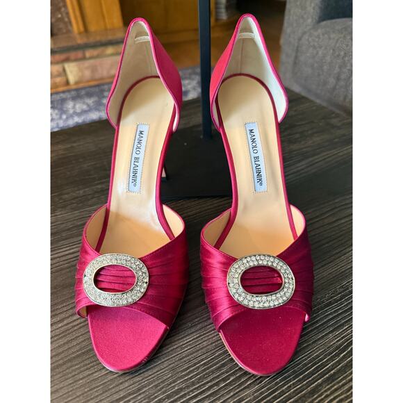 Manolo Blahnik Sedaraby Pink d'Orsay Pump with Crystal-Embellished Buckle Sz. 41 - Picture 1 of 11